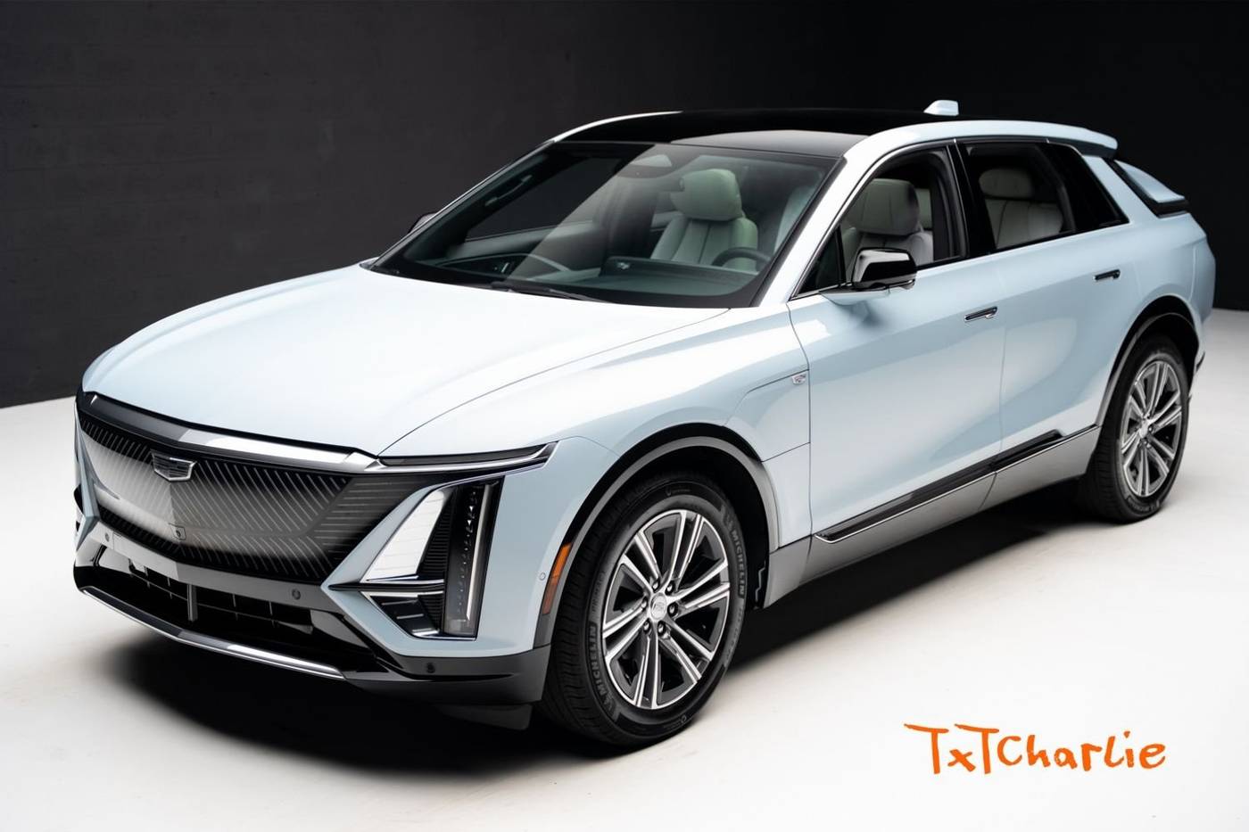 2024 Cadillac Lyriq