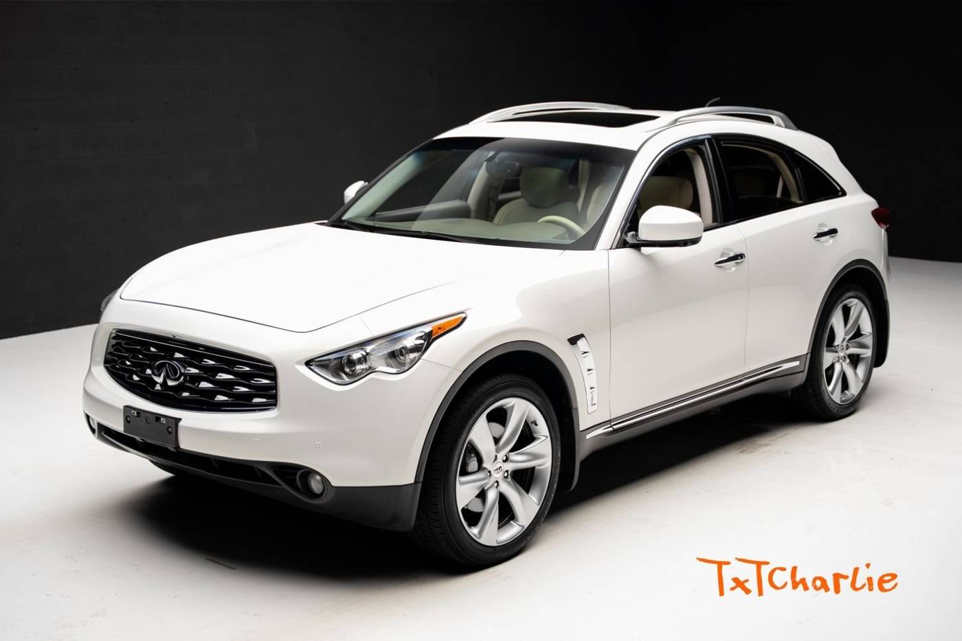 2009 Infiniti FX50