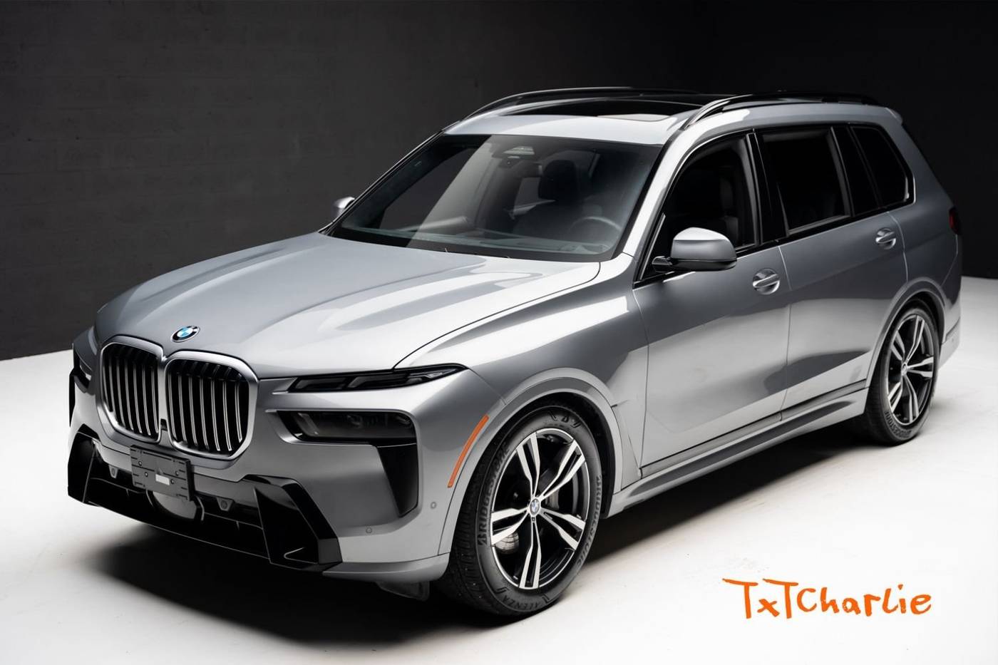 2024 BMW X7