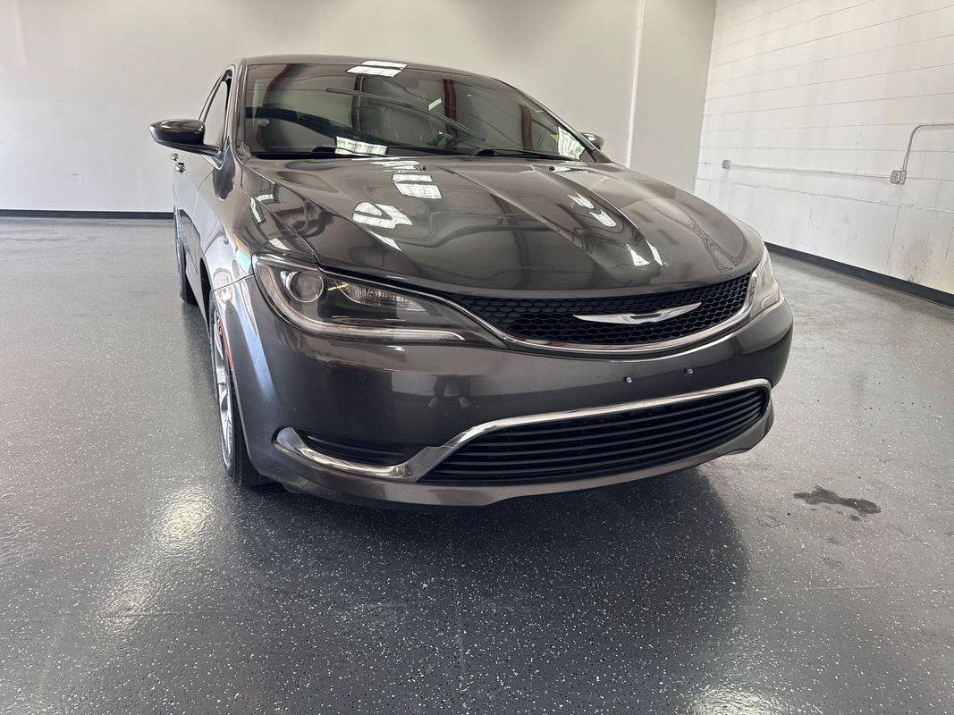2015 Chrysler 200