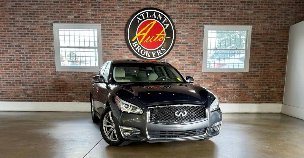 2015 Infiniti Q70
