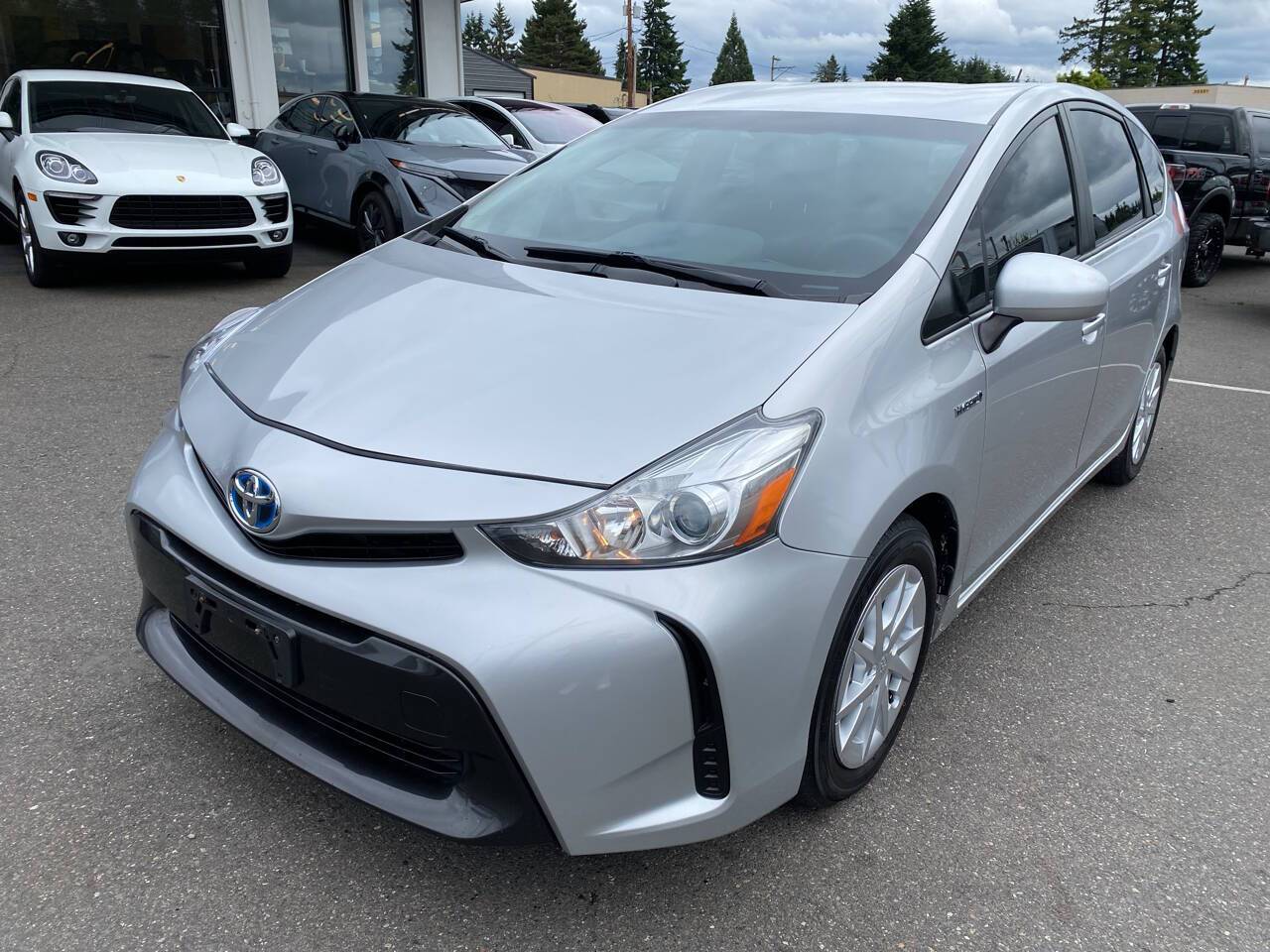 2017 Toyota Prius V