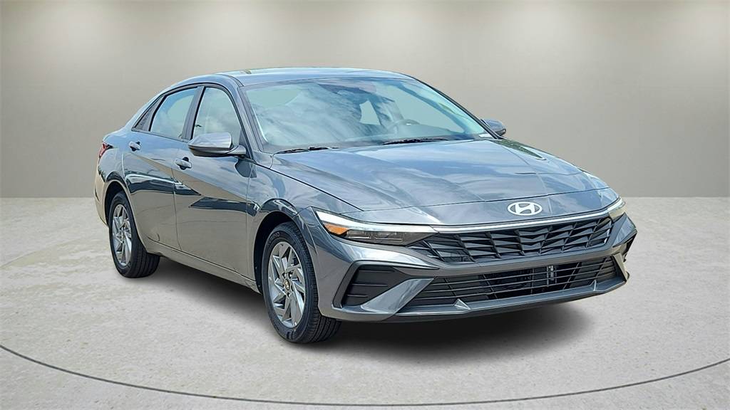 2025 Hyundai Elantra Hybrid