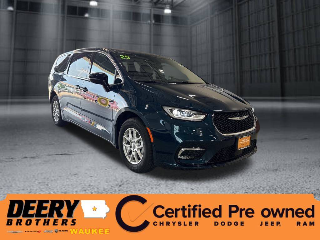 2025 Chrysler Pacifica