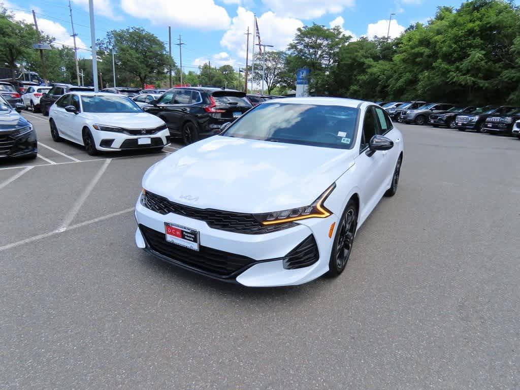 2022 Kia K5