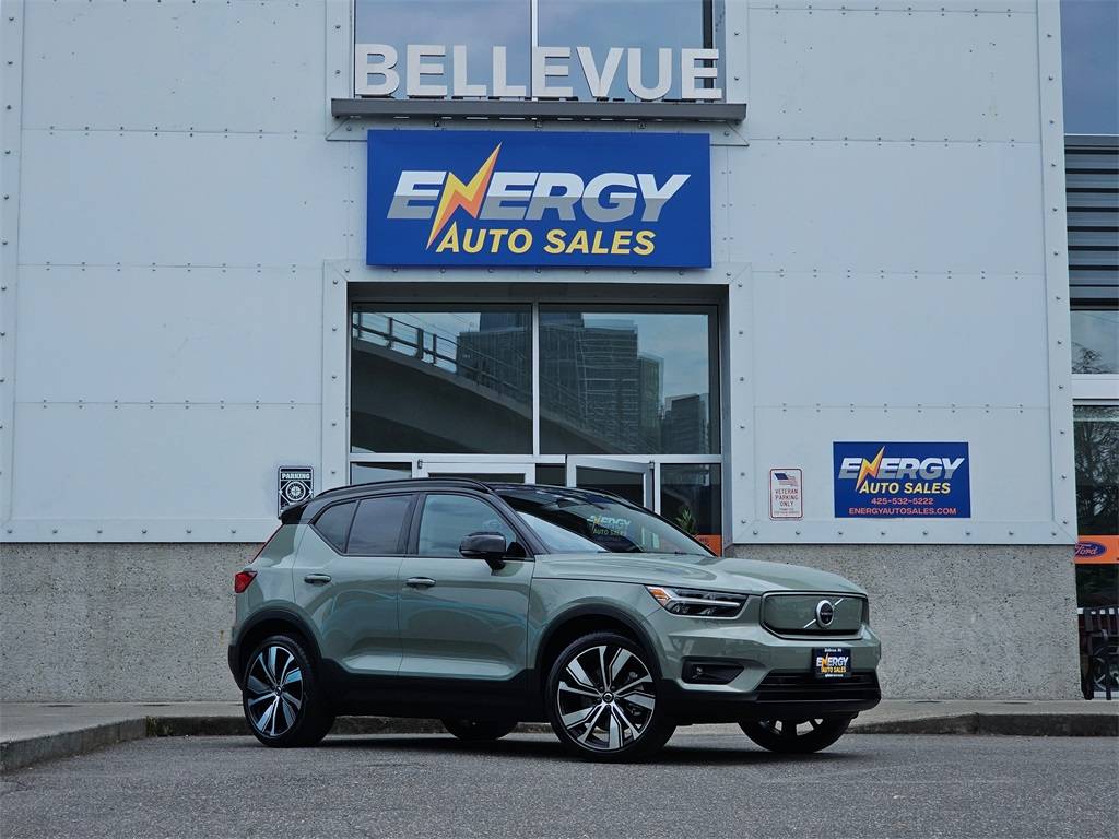 2021 Volvo XC40