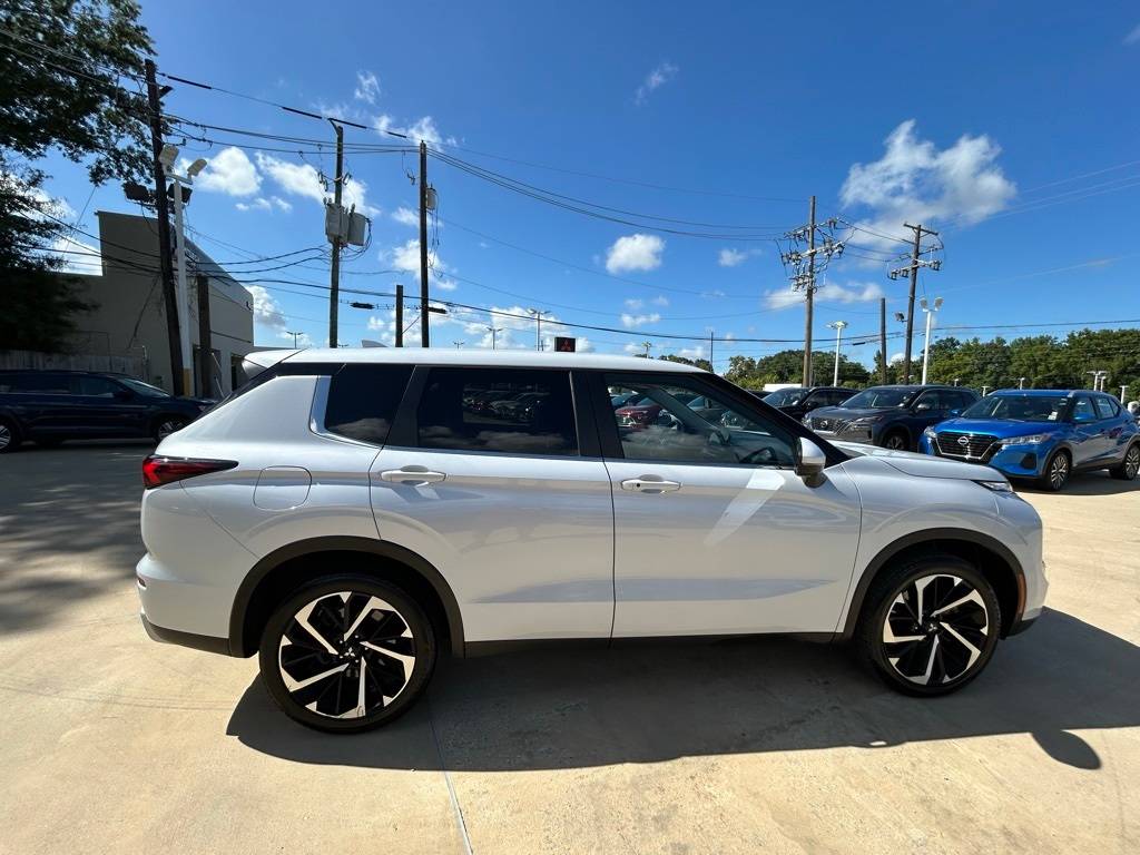 2024 Mitsubishi Outlander