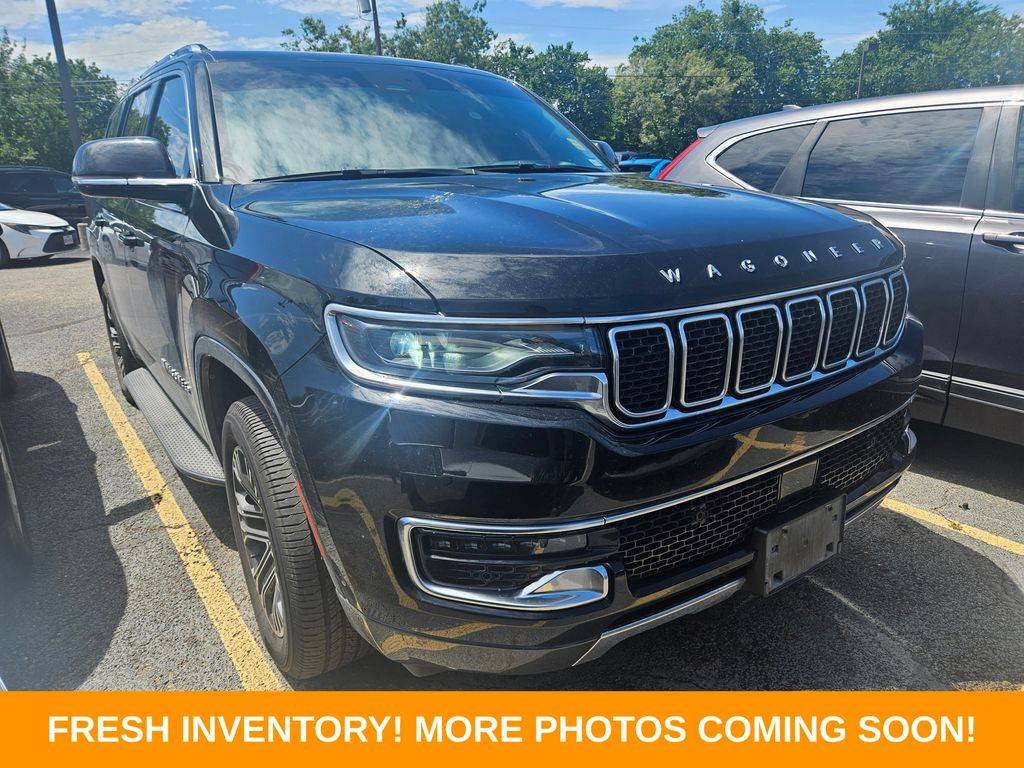 2022 Jeep Wagoneer
