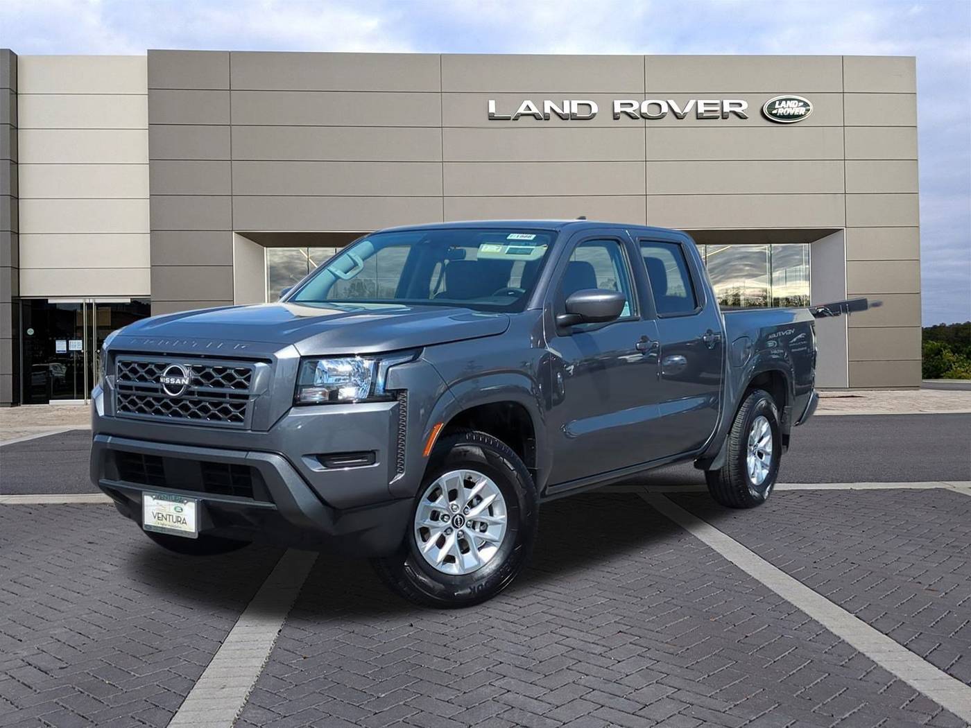 2024 Nissan Frontier