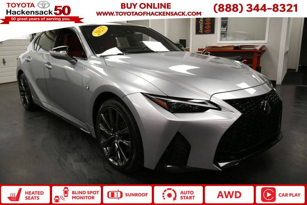 2023 Lexus IS