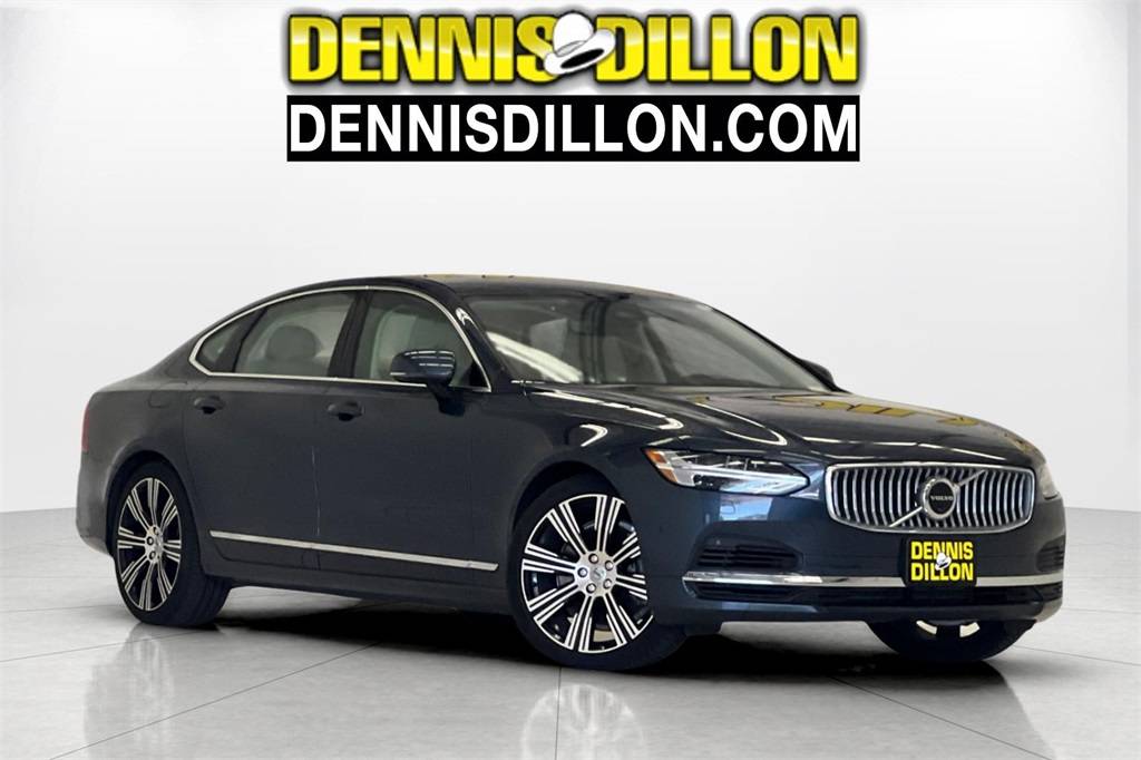 2024 Volvo S90 Recharge Plug-in Hybrid