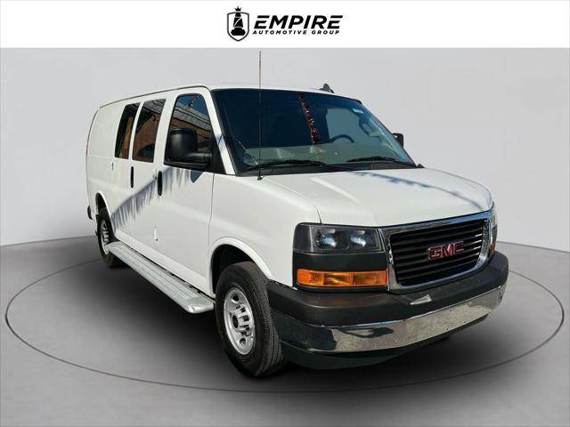 2022 GMC Savana Cargo Van