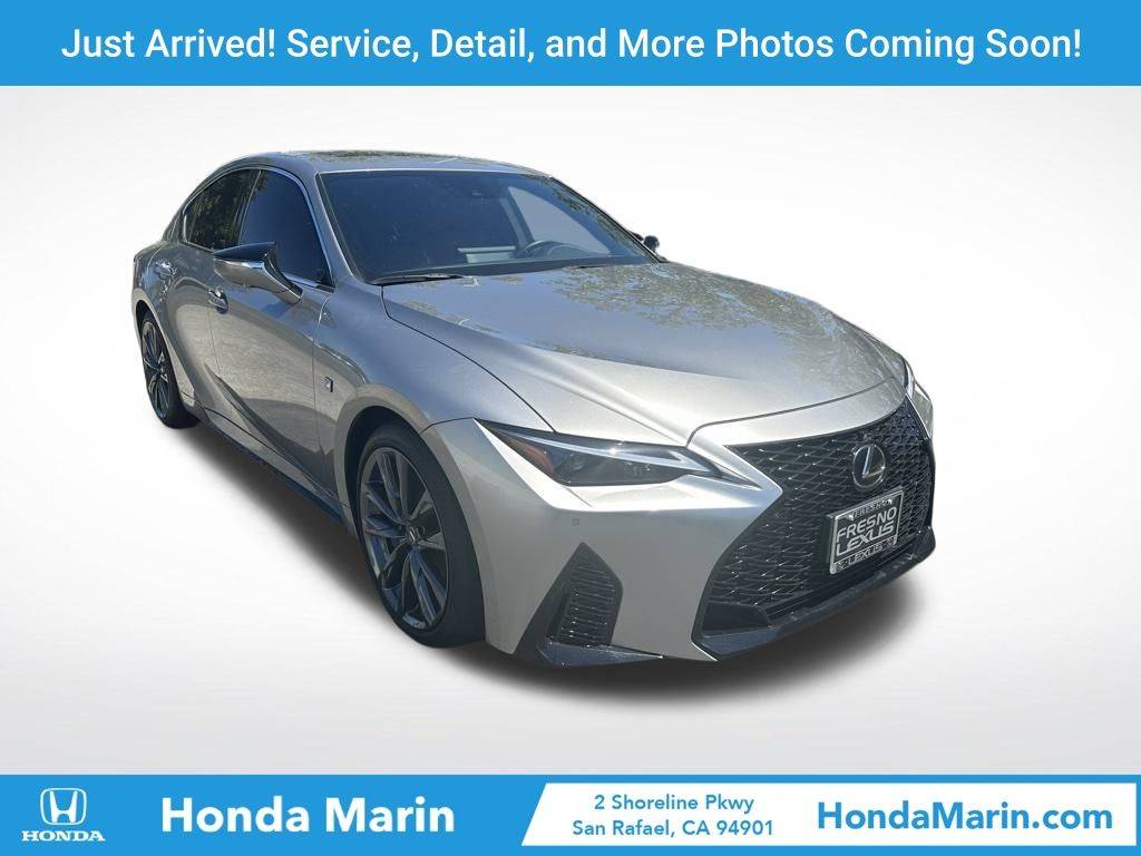 2023 Lexus IS