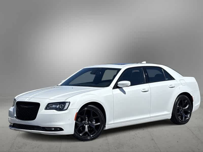 2021 Chrysler 300