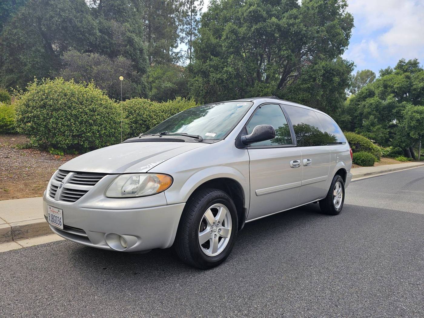 2005 Dodge Caravan