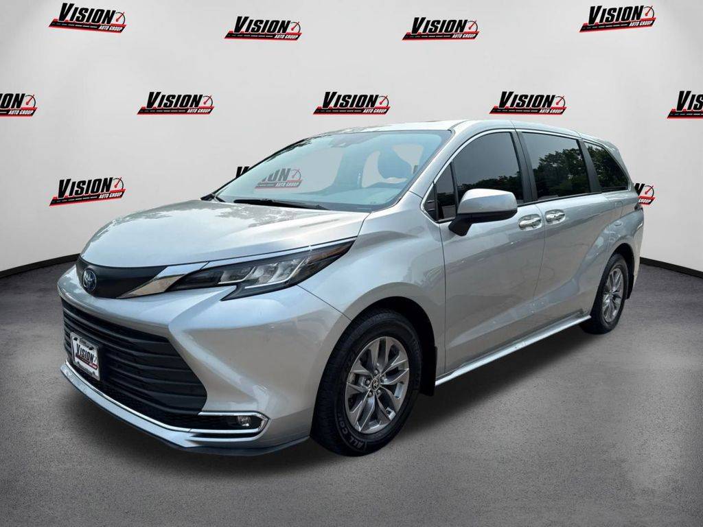 2022 Toyota Sienna