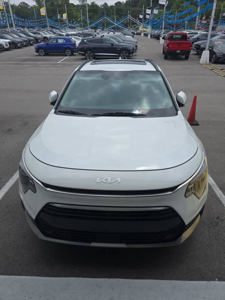 2023 Kia NIRO