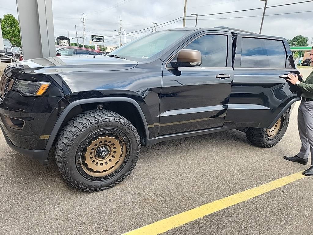 2017 Jeep Grand Cherokee