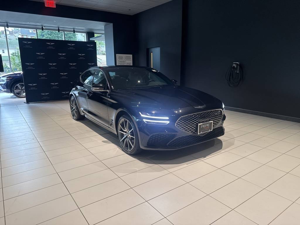 2025 Genesis G70