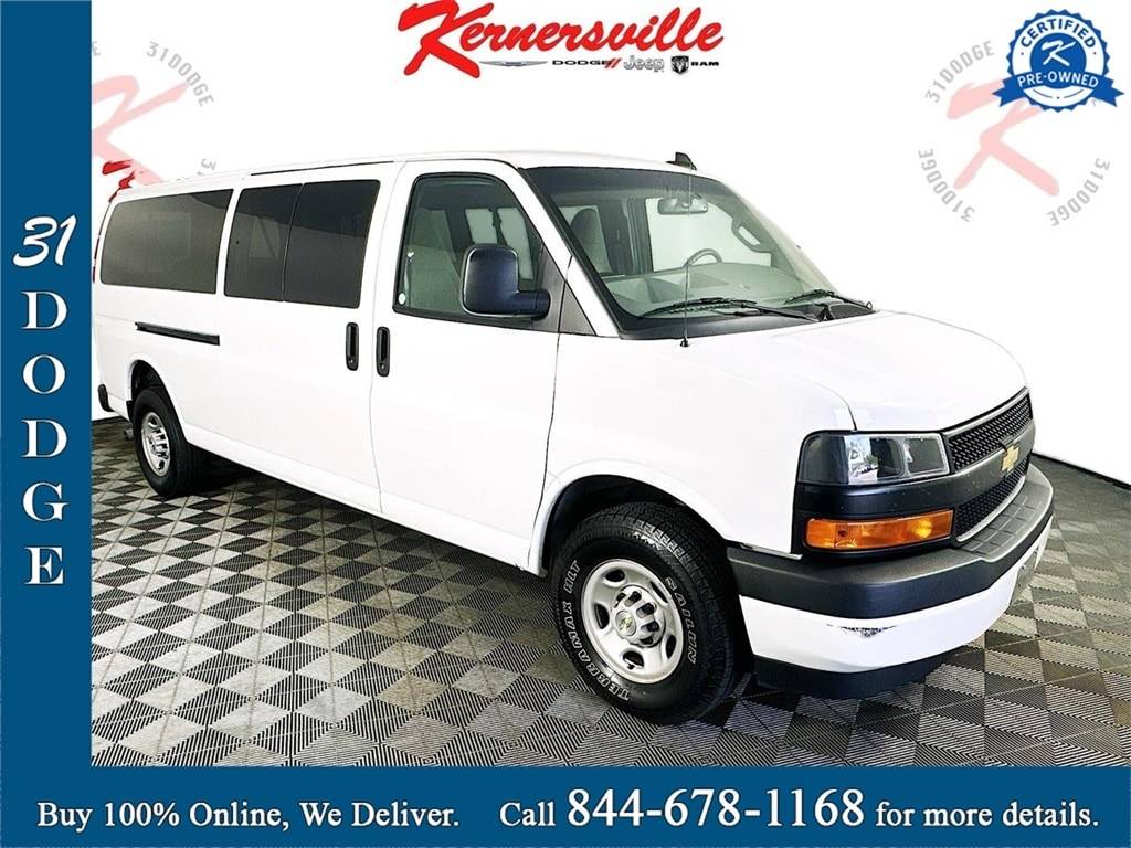 2022 Chevrolet Express Passenger