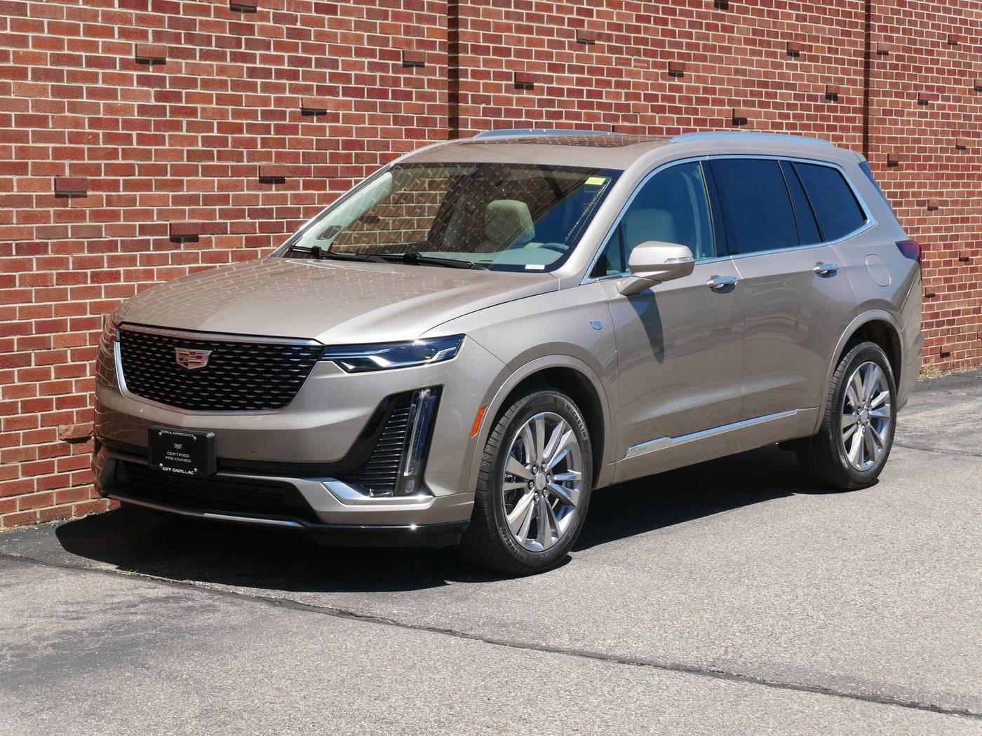 2023 Cadillac XT6