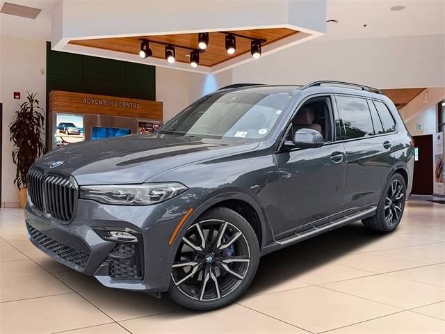 2022 BMW X7