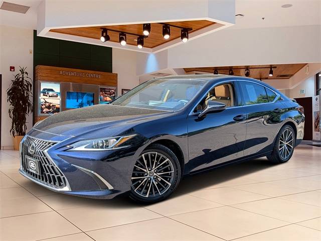 2022 Lexus ES