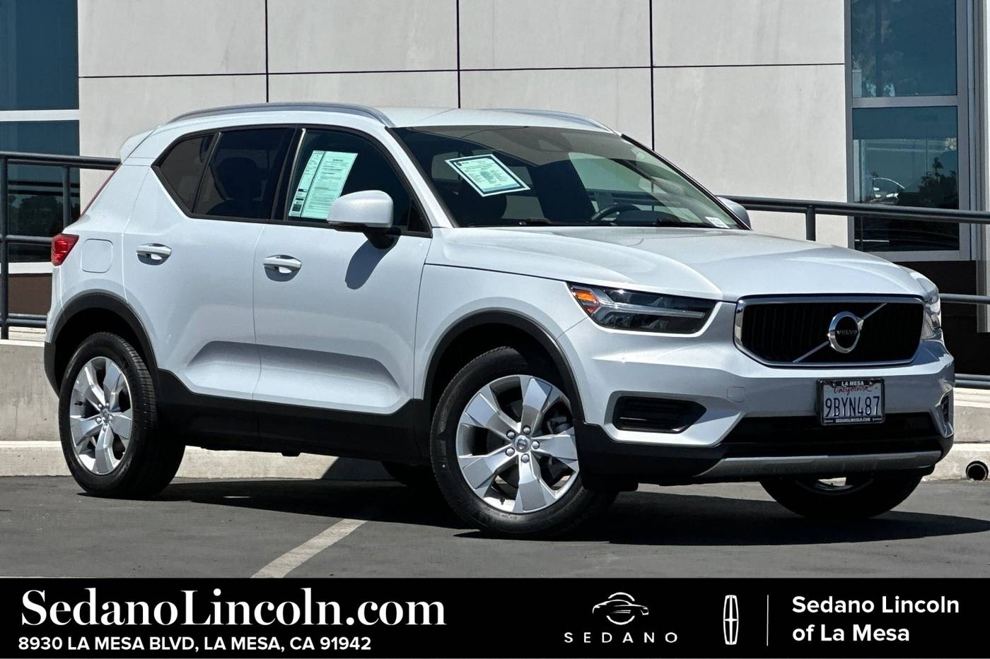 2022 Volvo XC40
