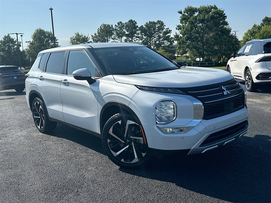 2023 Mitsubishi Outlander