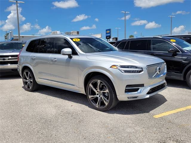 2022 Volvo XC90
