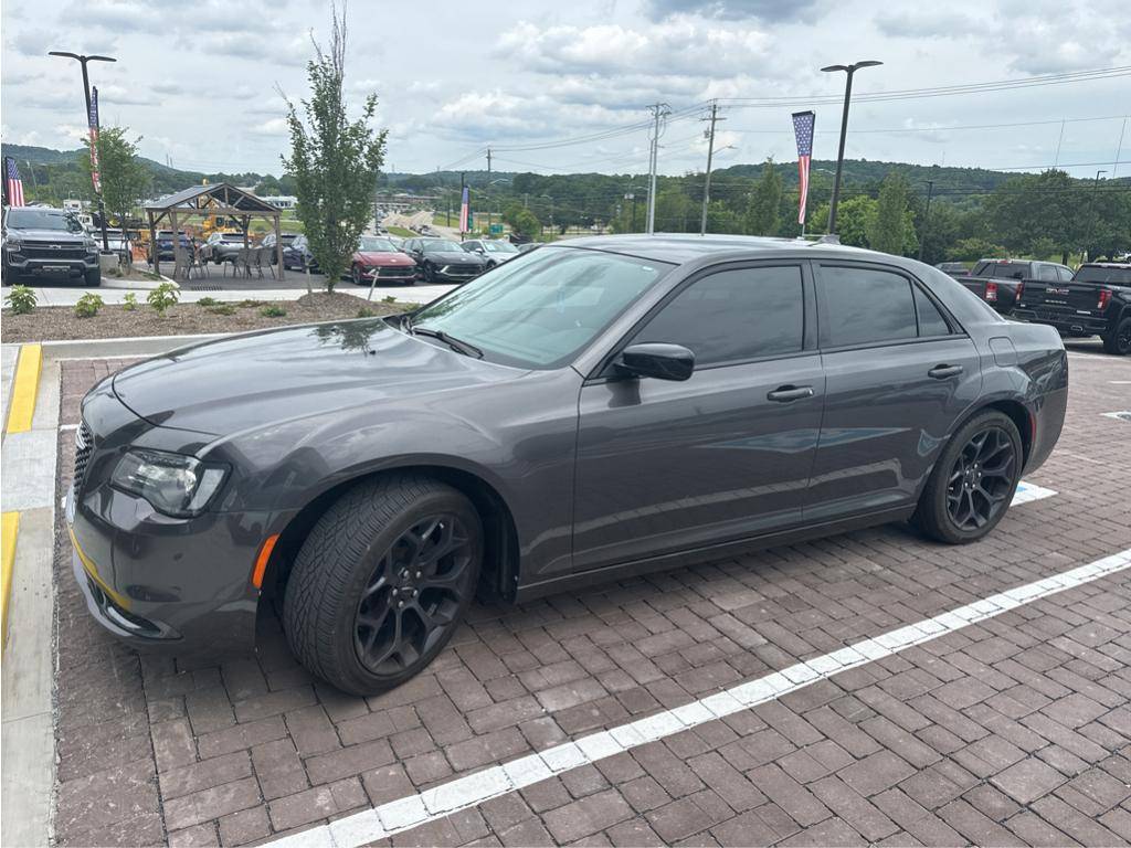 2020 Chrysler 300