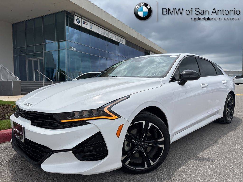 2022 Kia K5