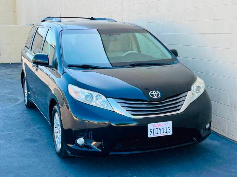 2011 Toyota Sienna