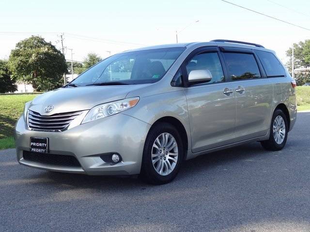 2016 Toyota Sienna