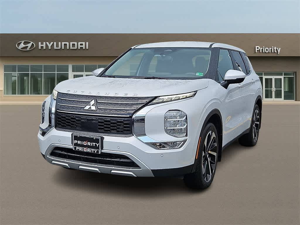 2023 Mitsubishi Outlander