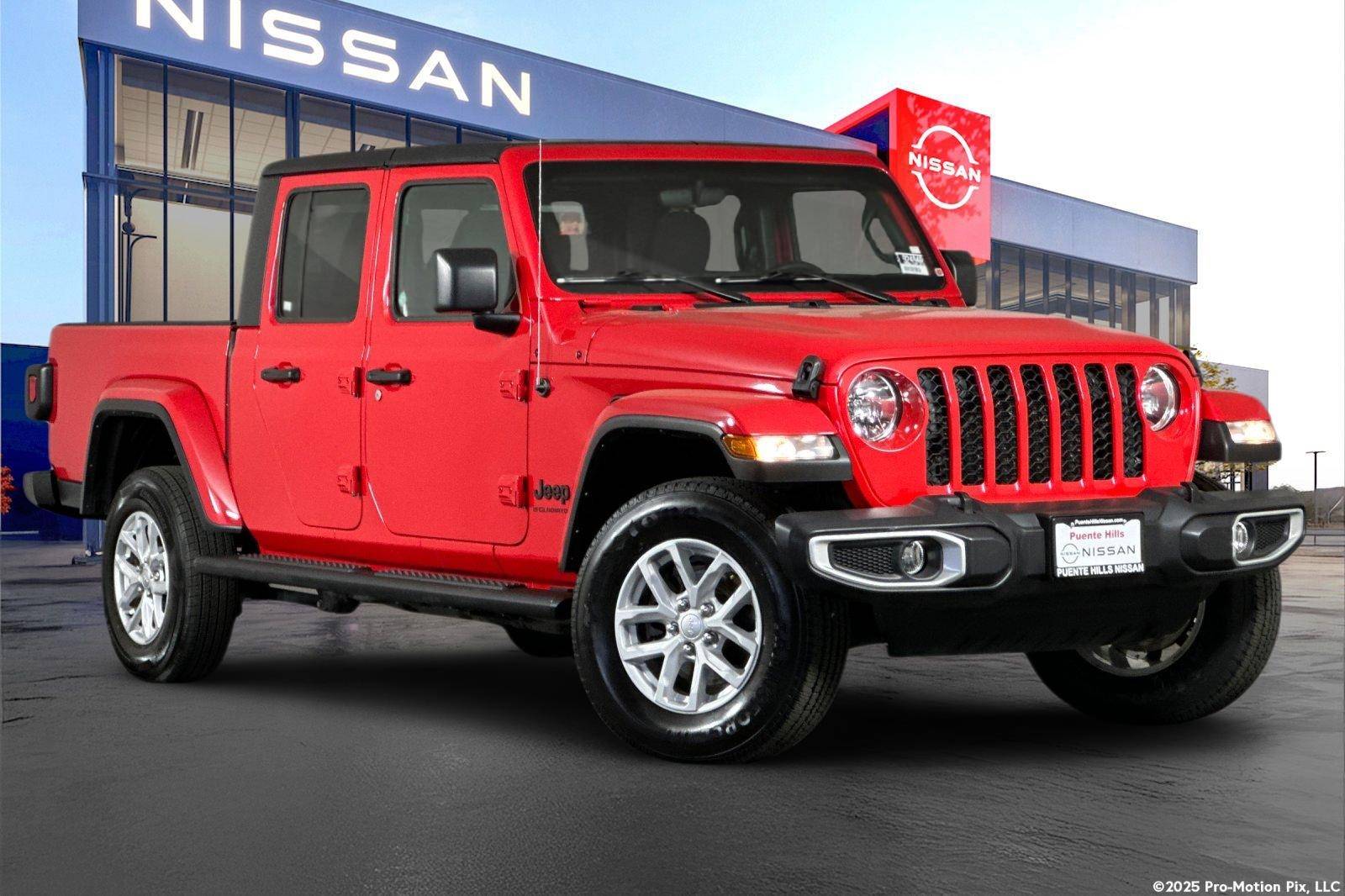 2023 Jeep Gladiator