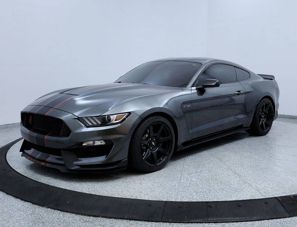 2016 Ford Mustang