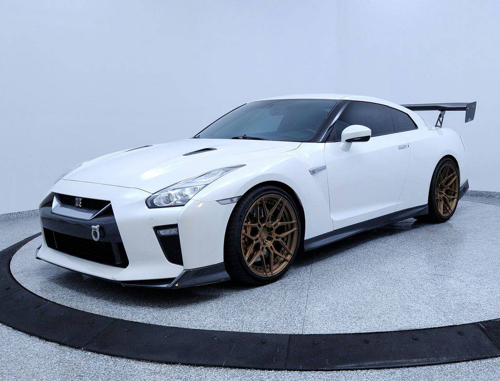 2018 Nissan GT-R