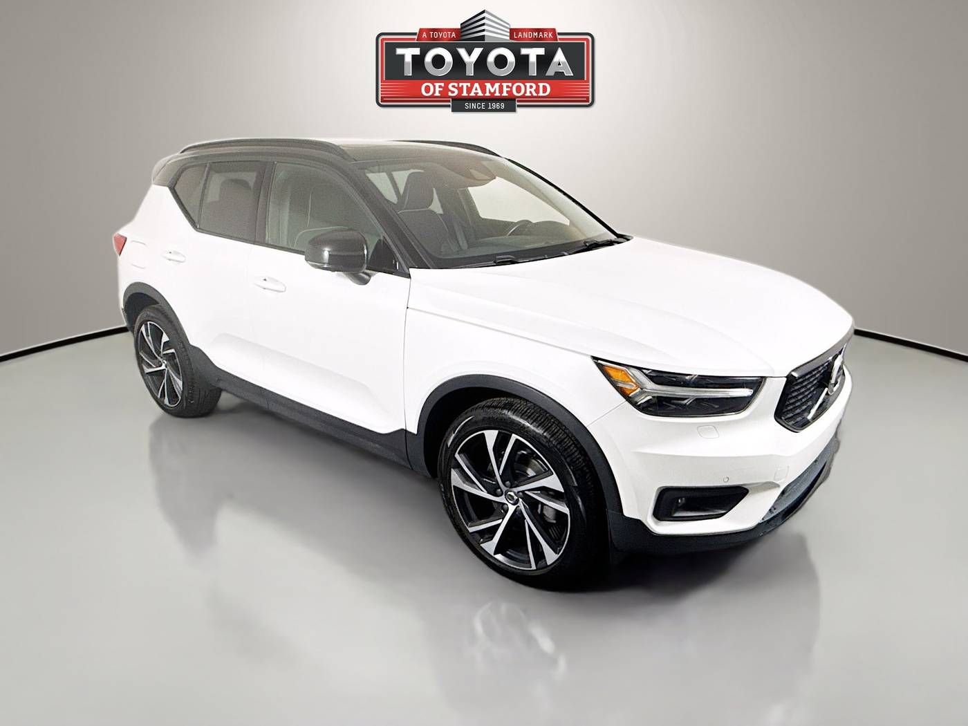 2021 Volvo XC40