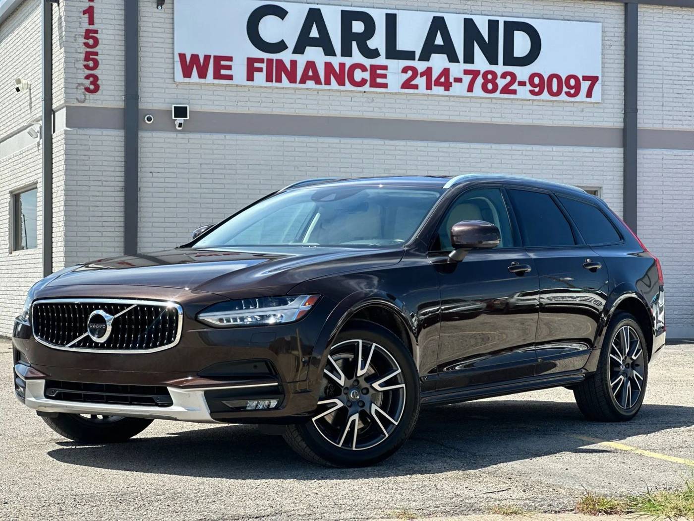 2017 Volvo V90 Cross Country
