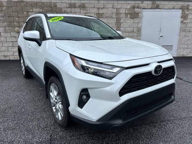 2025 Toyota RAV4