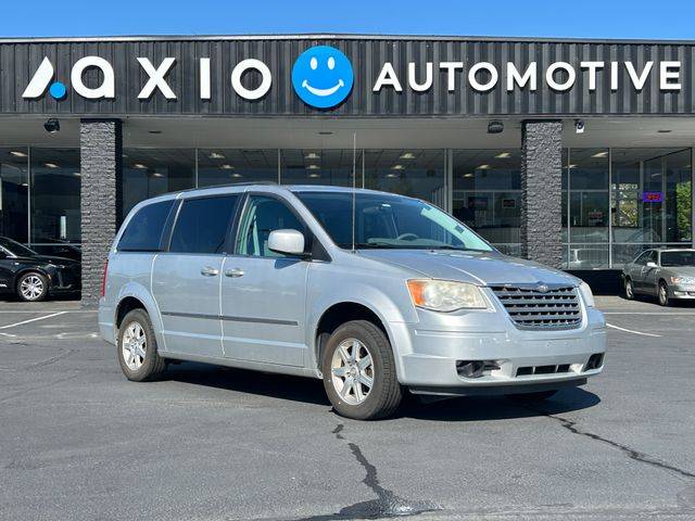 2010 Chrysler Town & Country