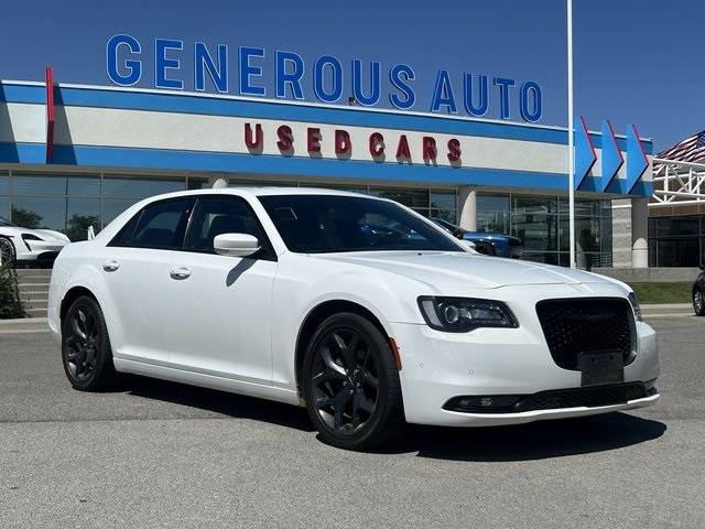 2021 Chrysler 300