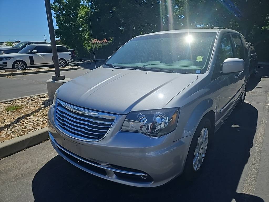 2014 Chrysler Town & Country