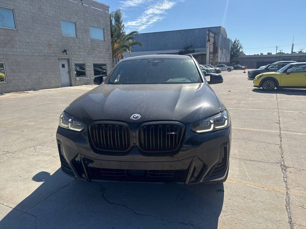 2023 BMW X4