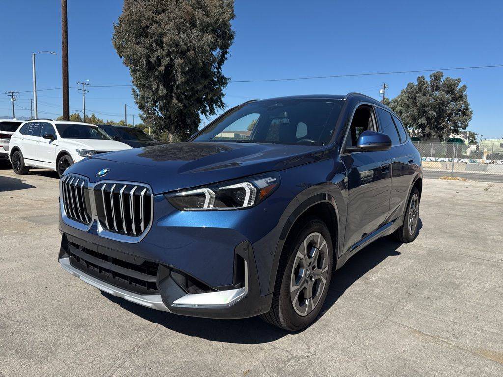 2025 BMW X1