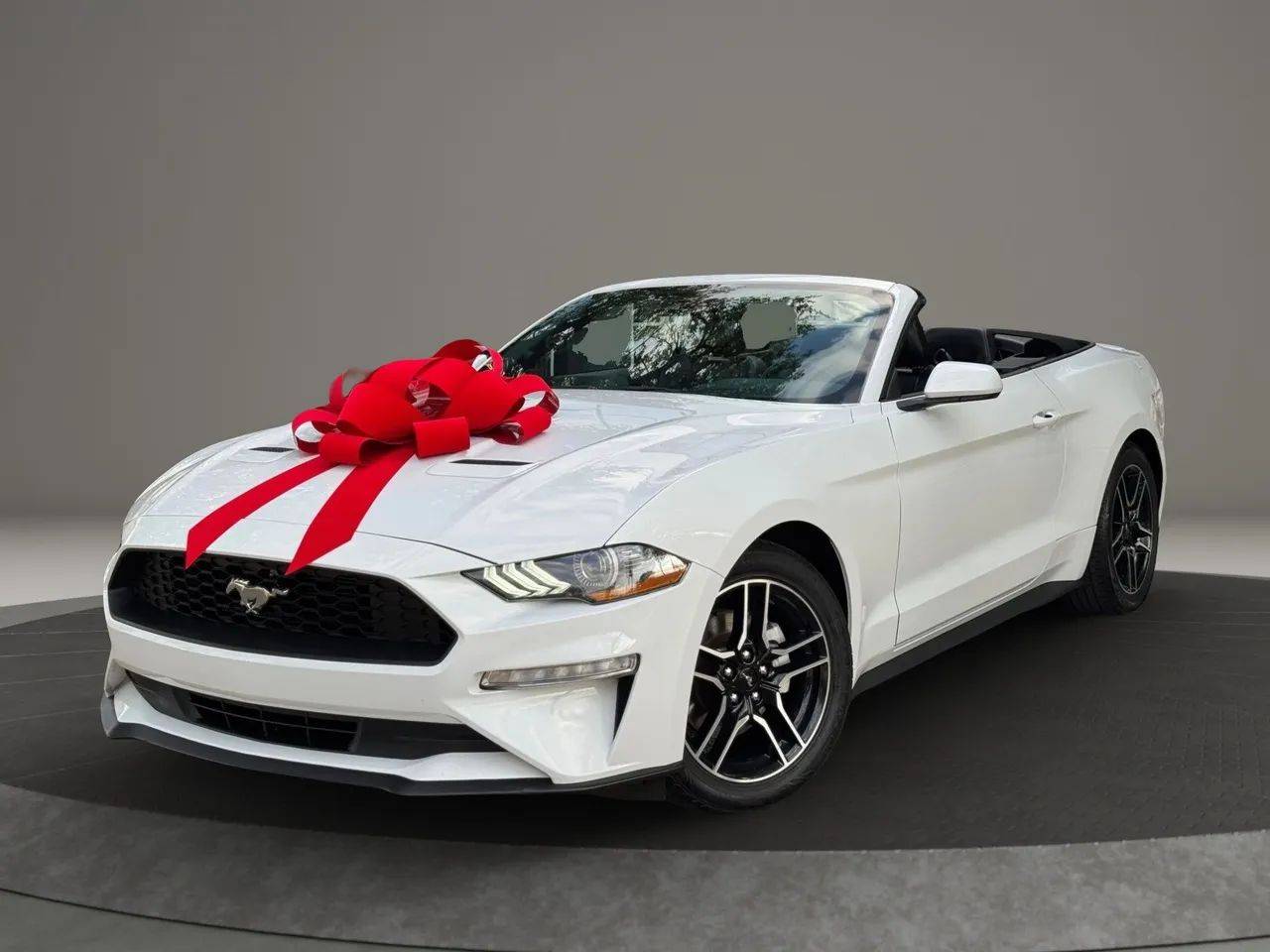 2022 Ford Mustang