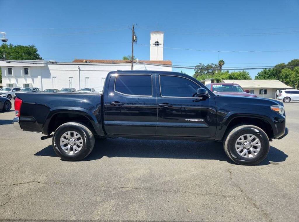 2017 Toyota Tacoma