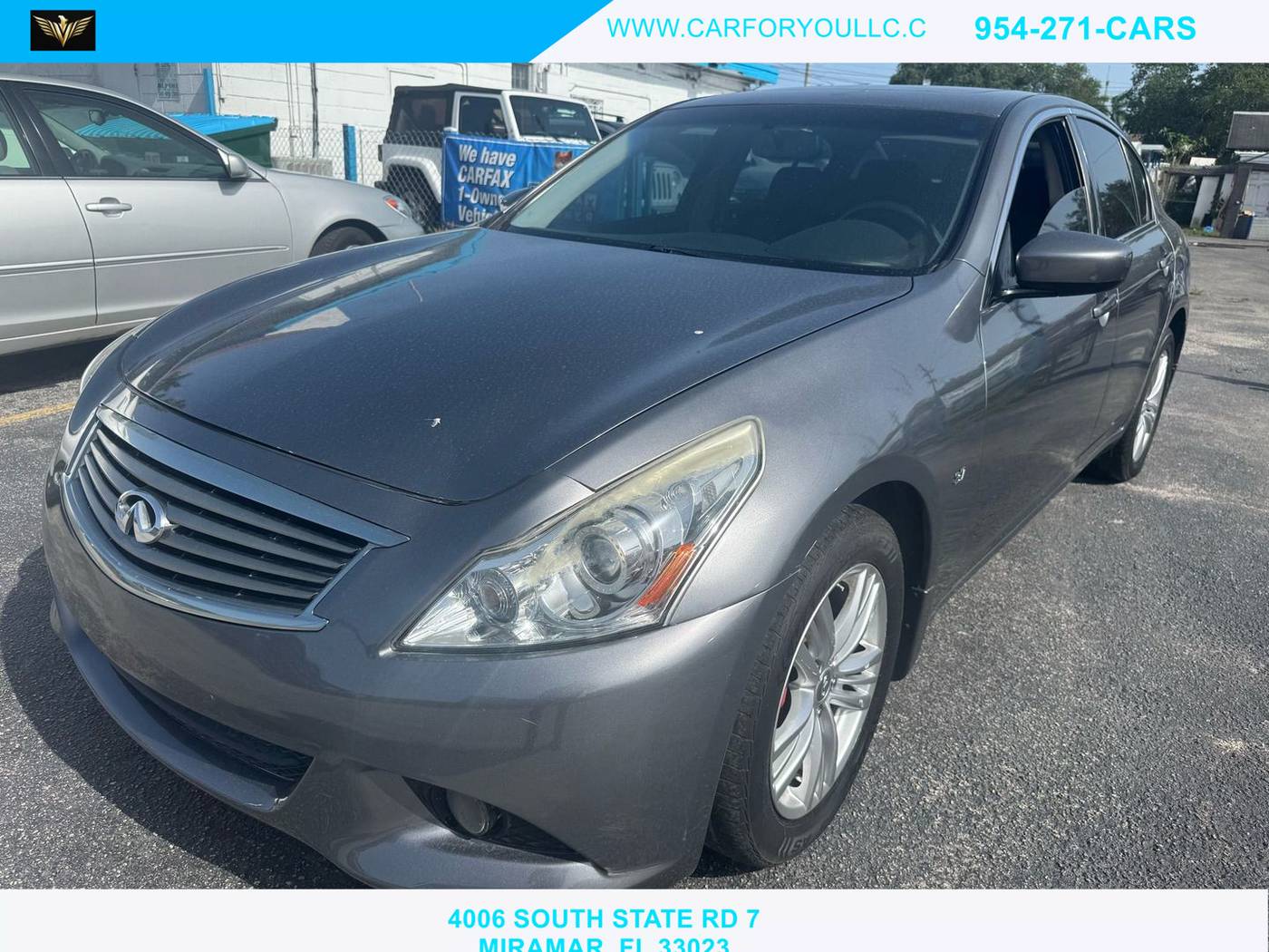 2015 Infiniti Q40
