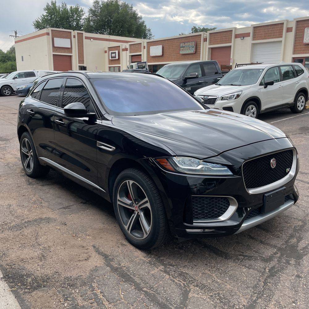 2017 Jaguar F-pace